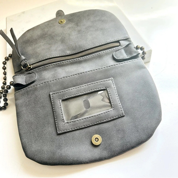 T-Shirt and Jeans Beaded Ball Chain Crossbody Bag - Picture 3 of 7